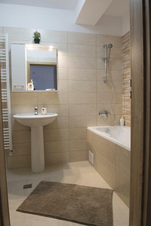 Cassie Apartment Braszów Zewnętrze zdjęcie